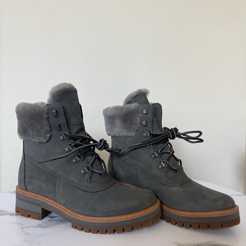 Timberland Grey Suede Boots w/ Fur Lining Women's 8.5 NEW *MSRP $190